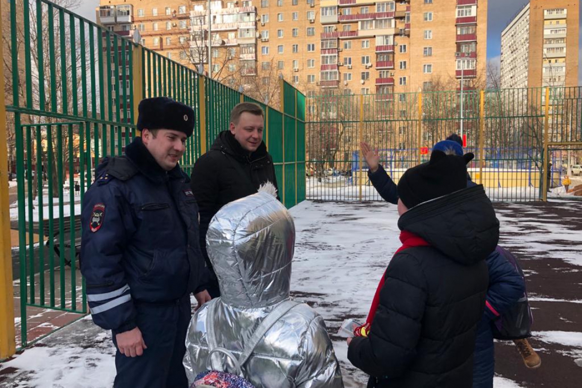 На улицах Восточного округа прошло мероприятие с членом Общественного совета «Безопасный двор»